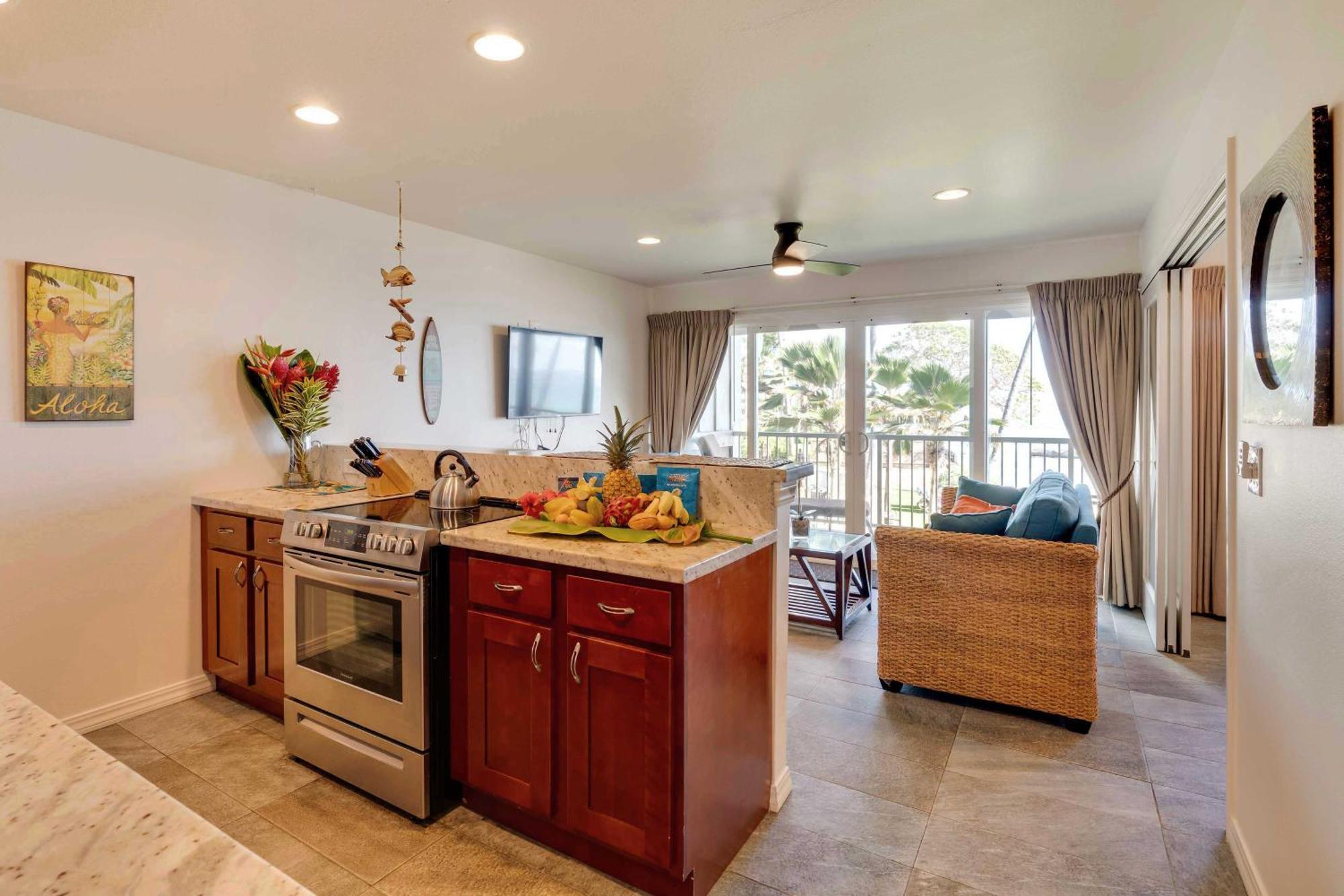 Waipouli Beachfront Condo With Balcony And Ocean Views Kapa'a Exterior photo